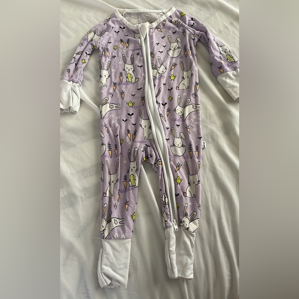 Little Sleepies Bunny Zippy